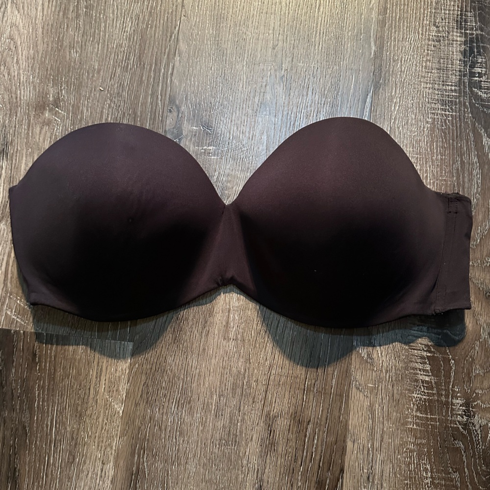 Maidenform black Strapless Bra 40 DDD